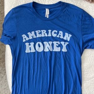 American honey graphic tshirt s